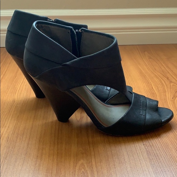 MISS SIXTY black wedge sandals - Picture 2 of 5